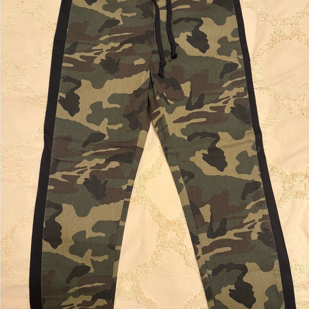 Fashion Nova Camouflage Joggers with Black Accents NWT